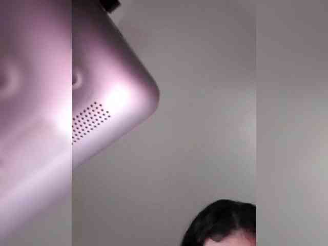 HotGiirl webcam