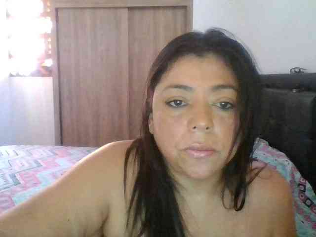 HotGiirl webcam