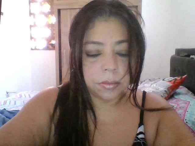 HotGiirl webcam