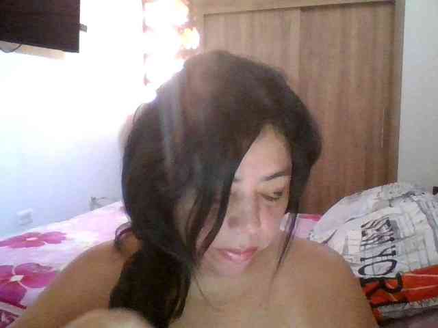 HotGiirl webcam