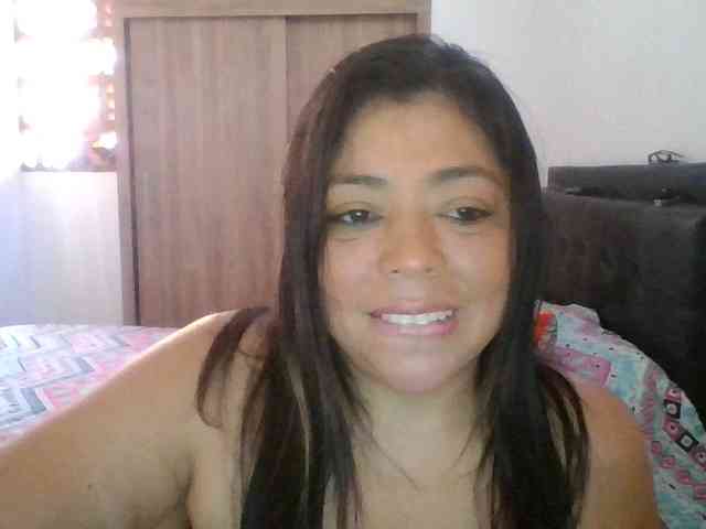 HotGiirl webcam