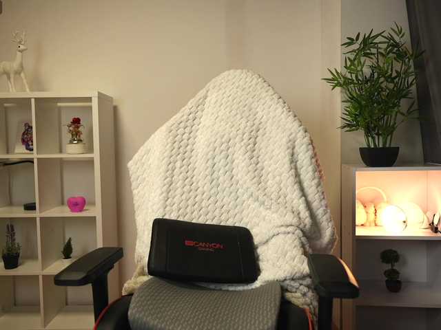 go to chat with Vikky_Love