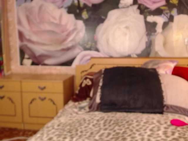 -Karolina555- from BongaCams is Freechat