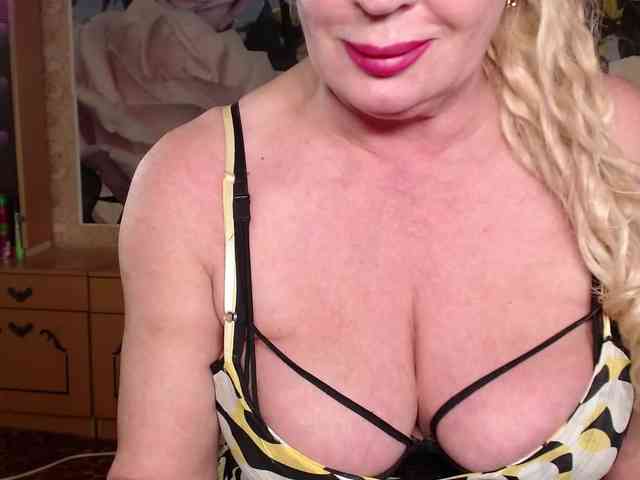 -Karolina555- Live Webcam on BongaCams