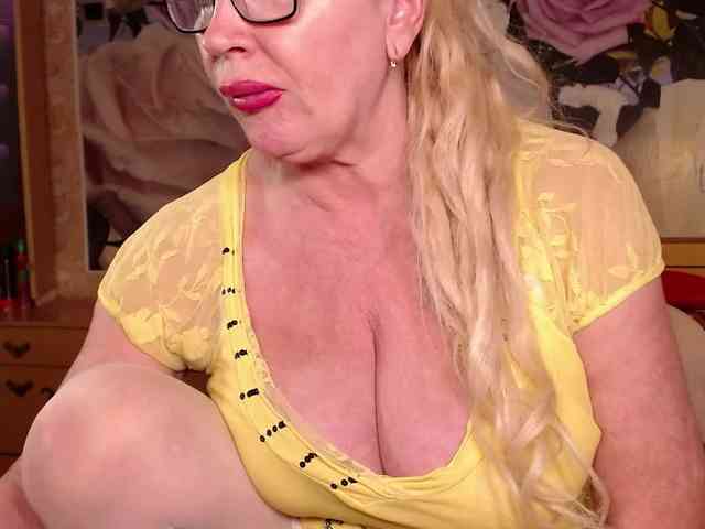 -Karolina555- Live Webcam on BongaCams