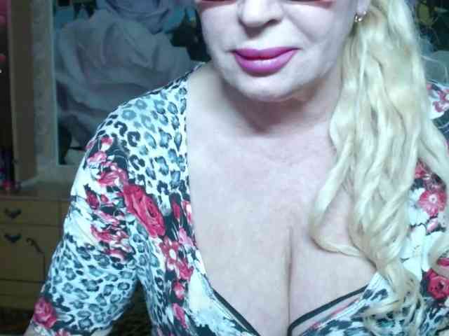 live cam -Karolina555-