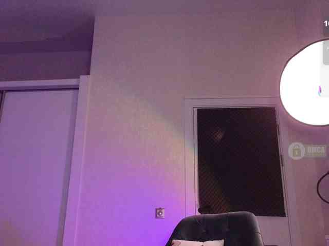 Sonia-Black webcam
