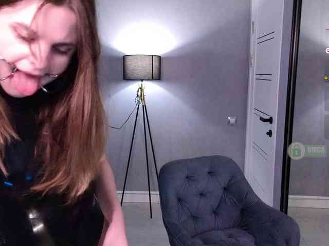 Sonia-Black webcam