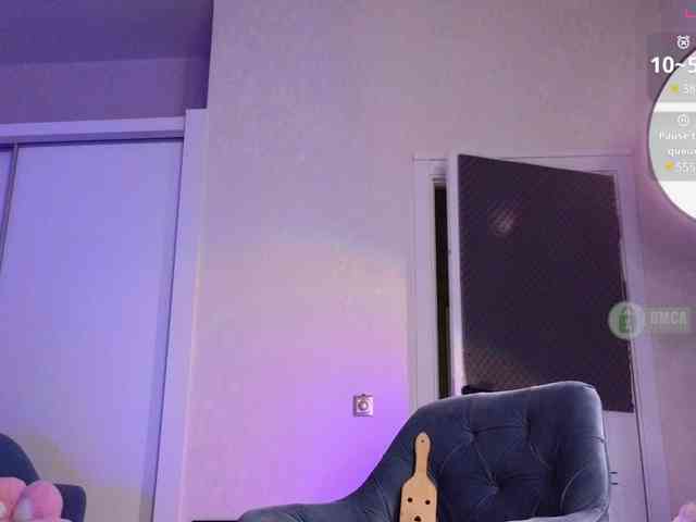 Sonia-Black webcam