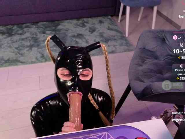 Sonia-Black webcam