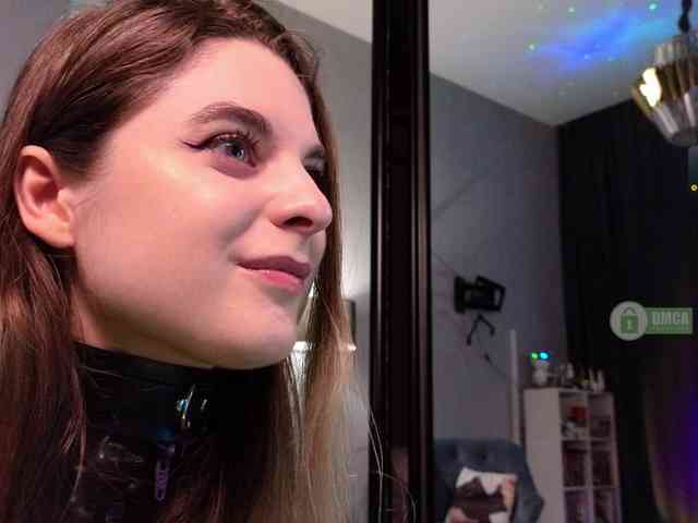Sonia-Black webcam