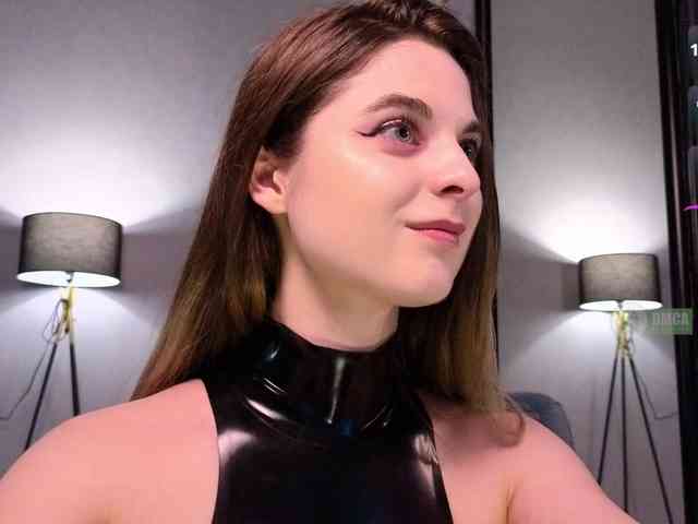 Sonia-Black webcam