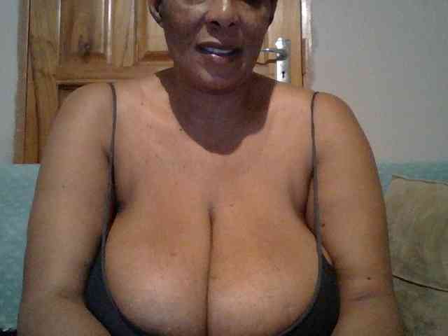 Busty8 Live Webcam on BongaCams Busty8 Live Webcam on BongaCams