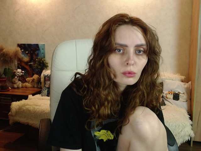 miagrantes's BongaCams show and profile