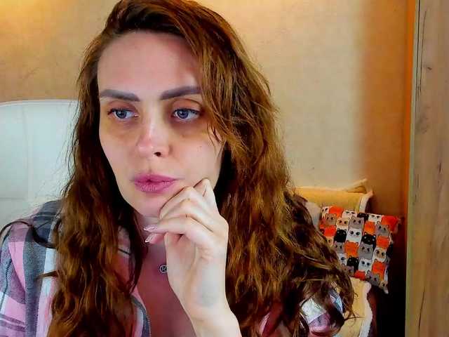 miagrantes's BongaCams show and profile