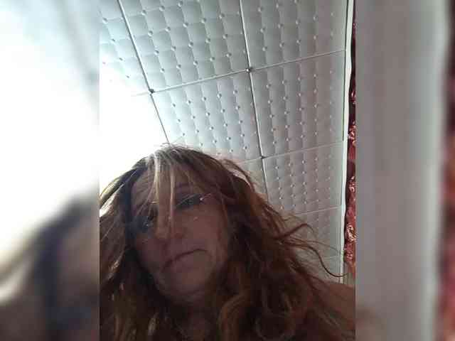 1CrazyPussy webcam