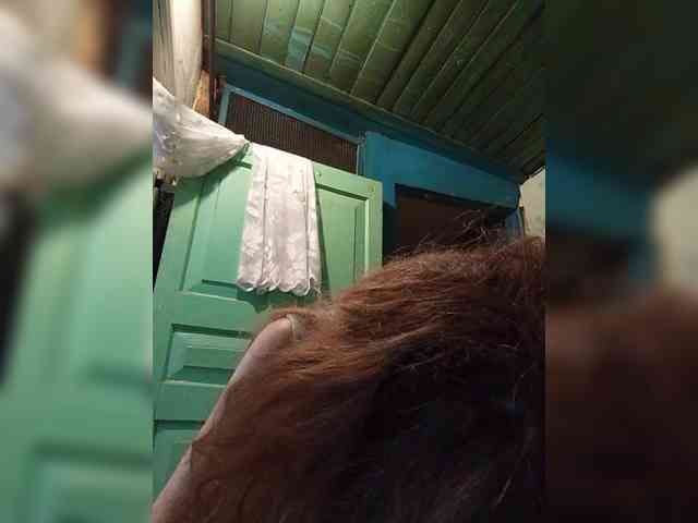 1CrazyPussy webcam