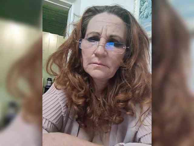 1CrazyPussy webcam