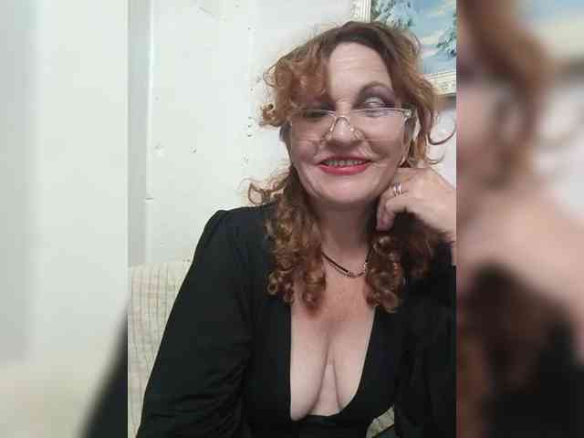 1CrazyPussy webcam