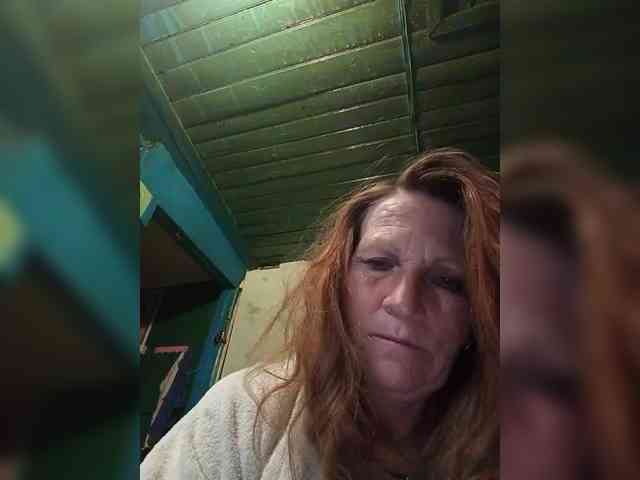 1CrazyPussy webcam