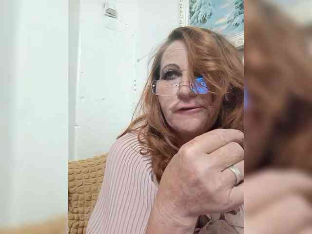 1CrazyPussy webcam