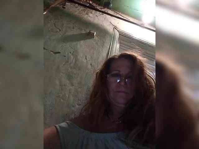 1CrazyPussy webcam