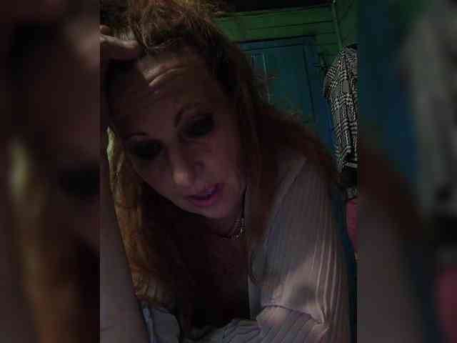 1CrazyPussy webcam
