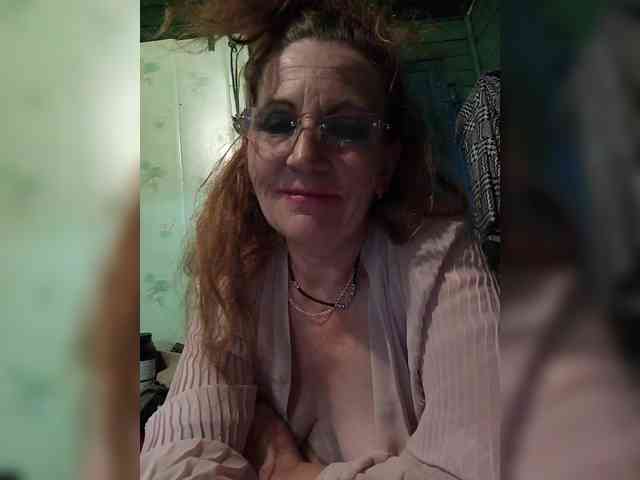 1CrazyPussy webcam