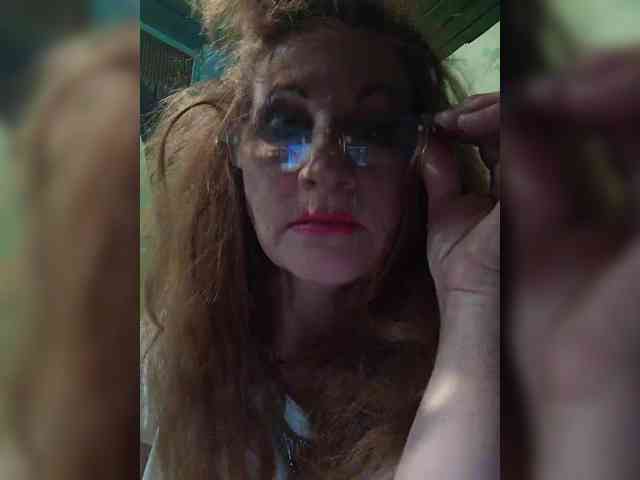 1CrazyPussy webcam