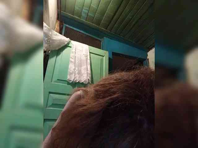 1CrazyPussy webcam