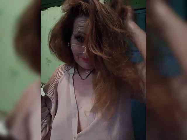 1CrazyPussy webcam