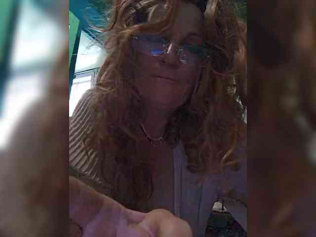 1CrazyPussy webcam