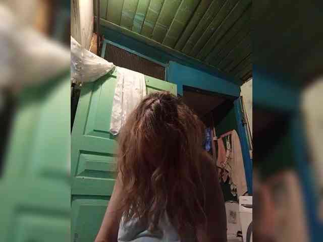 1CrazyPussy webcam