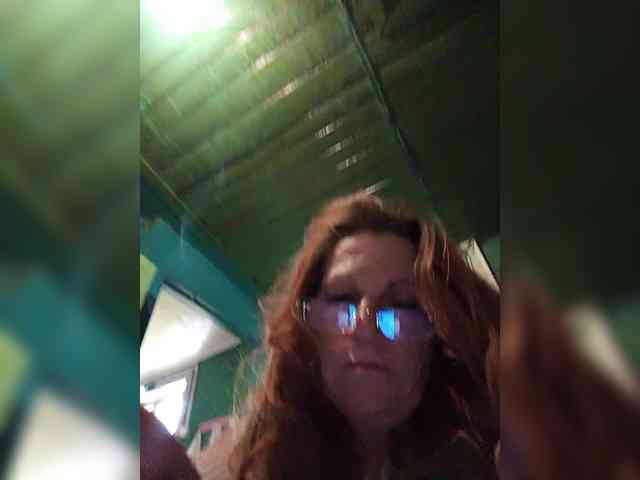 1CrazyPussy webcam