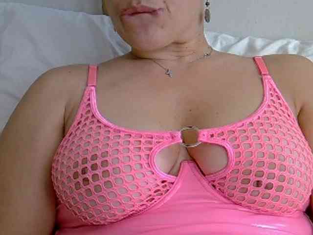 sexysexy345 webcam