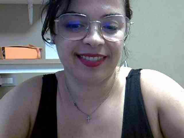 sexysexy345 webcam