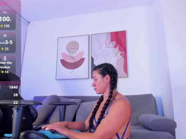 Sofia-Jones Sofia-Jones