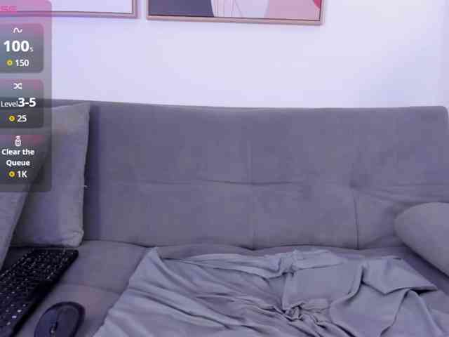 Sofia-Jones Sofia-Jones