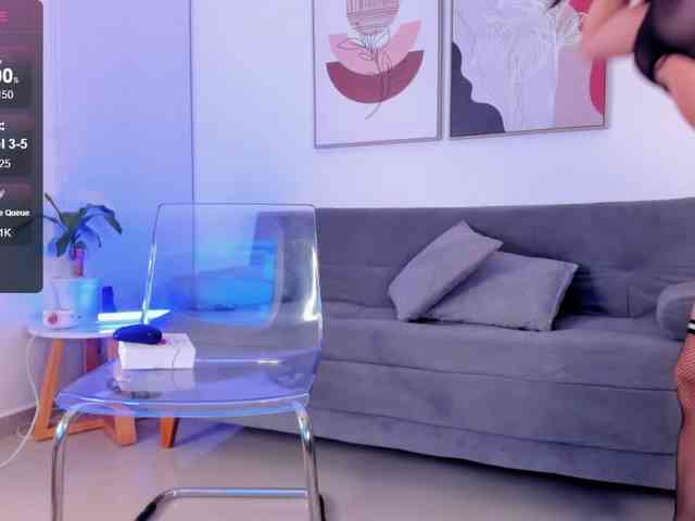 Sofia-Jones webcam