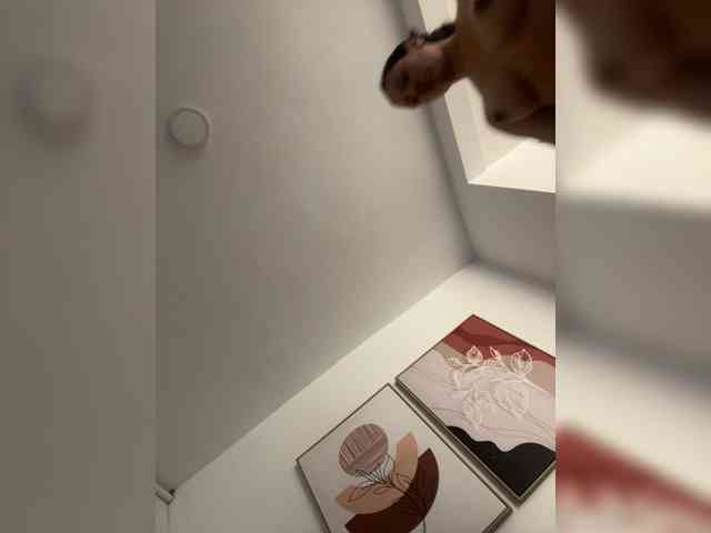 Sofia-Jones webcam