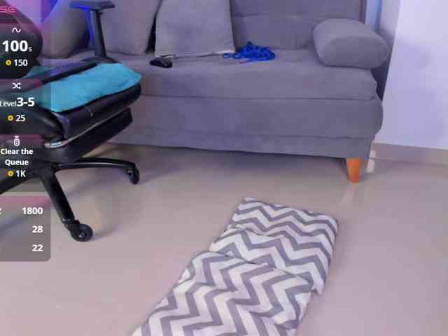 Sofia-Jones Sofia-Jones