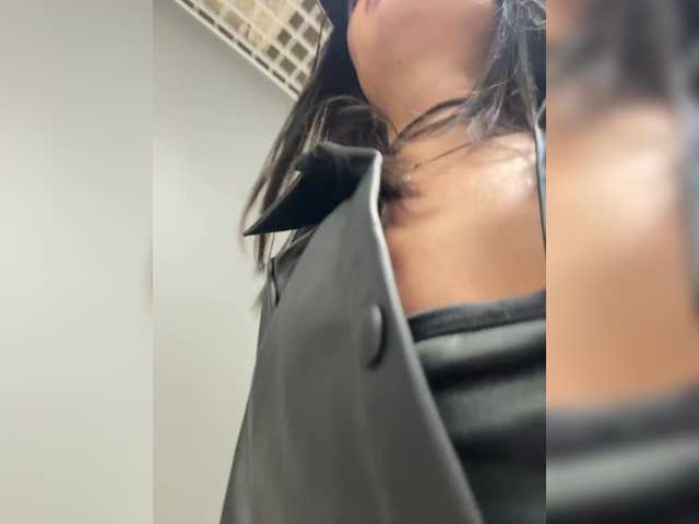 Kisa-Gav Live Webcam on BongaCams