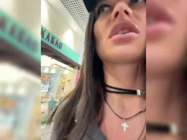 Kisa-Gav Live Webcam on BongaCams