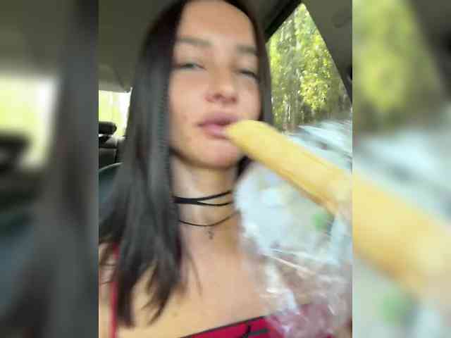 free strip chat Kisa-Gav