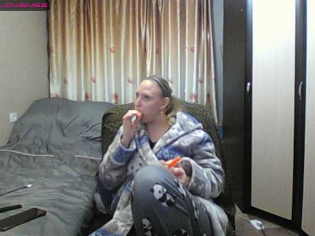 Sona891's BongaCams show and profile