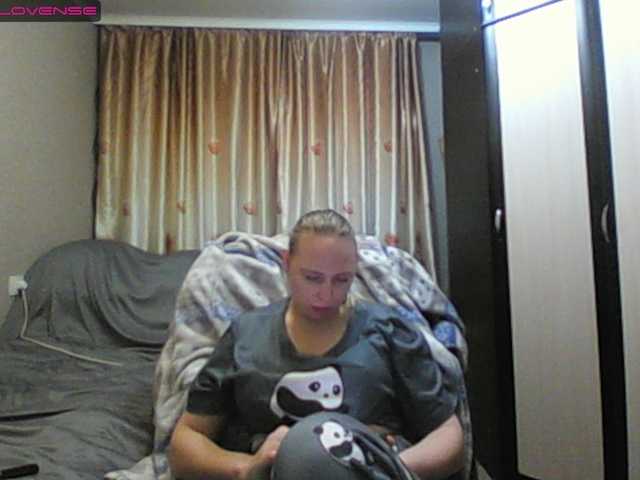 Sona891's BongaCams show and profile