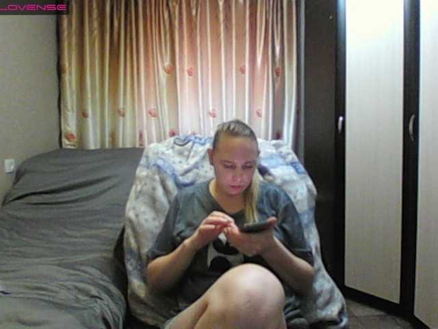 Sona891's BongaCams show and profile