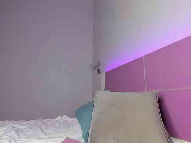 NaughtyBlond4 NaughtyBlond4