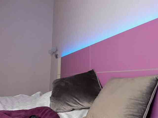 sex live cam NaughtyBlond4