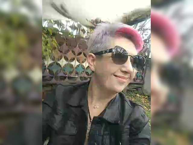 BUSINKA-25 from BongaCams is Freechat